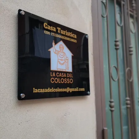 La Casa Del Colosso 別荘